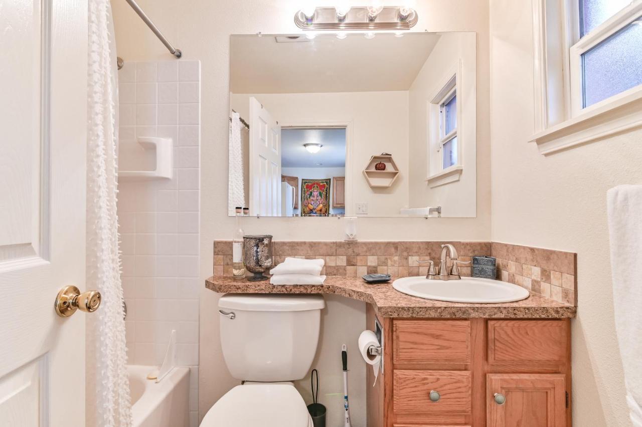 Ferienwohnung COZY 2 BDRM ENTIRE APT WITH AC Southend Tacoma Exterior foto